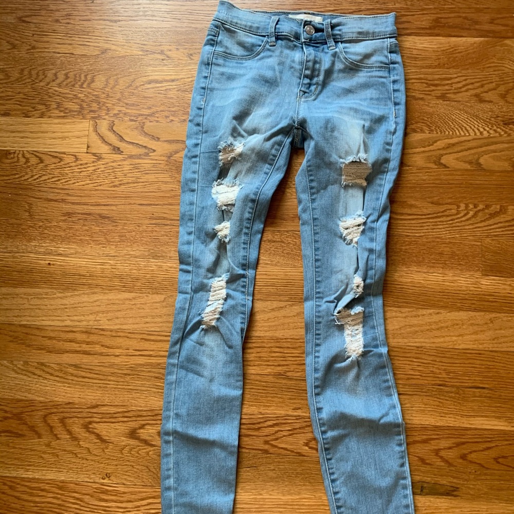 PAC sun ripped/distressed jeans